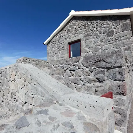 Melo's Place Dom wakacyjny Madalena (Azores)