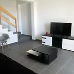 Melo's Place Madalena (Azores)
