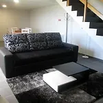 Melo's Place *