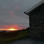 Melo's Place Madalena (Azores)
