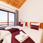 Melo's Place בית נופש