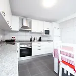 Melo's Place Madalena (Azores)