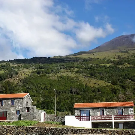 Melo's Place * Madalena (Azores)