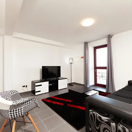 Melo's Place Tatil Evi Madalena (Azores)