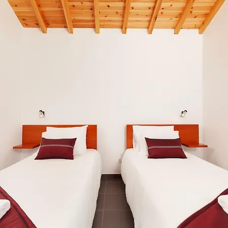 Melo's Place Madalena (Azores)