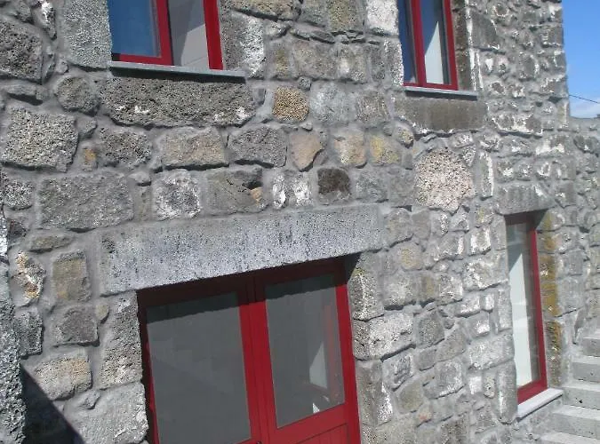 Melo's Place * Madalena (Azores)