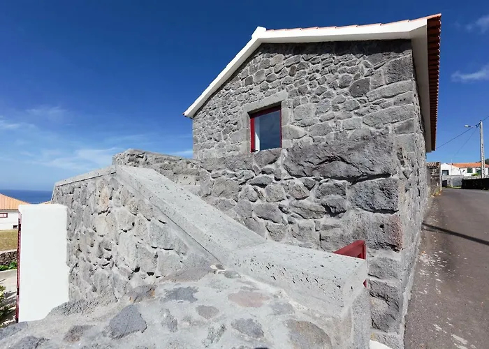 Melo's Place Holiday home Madalena (Azores)