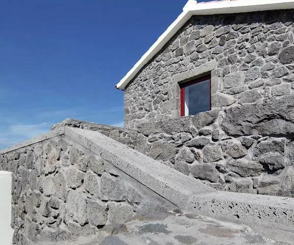 Melo's Place Holiday home